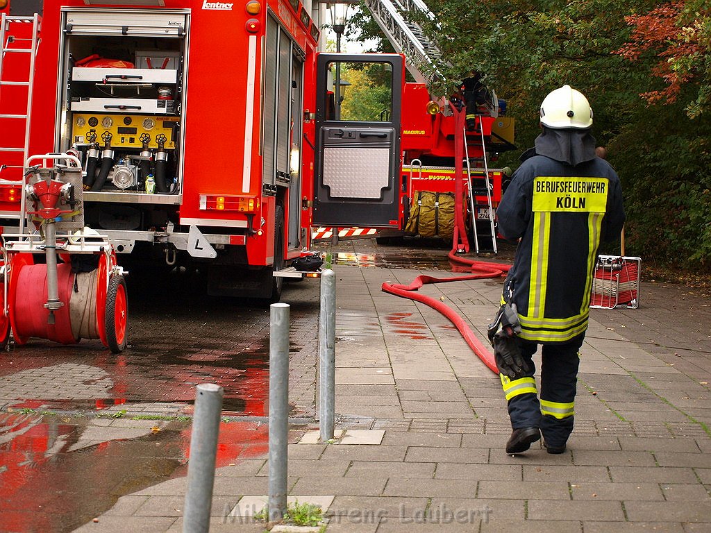 Feuer Kueche Koeln Neu Brueck Heinrich Lerschstr P316.JPG